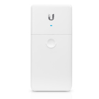 Ubiquiti NanoSwitch 4 -Port Gigabit (PoE Passthrough)